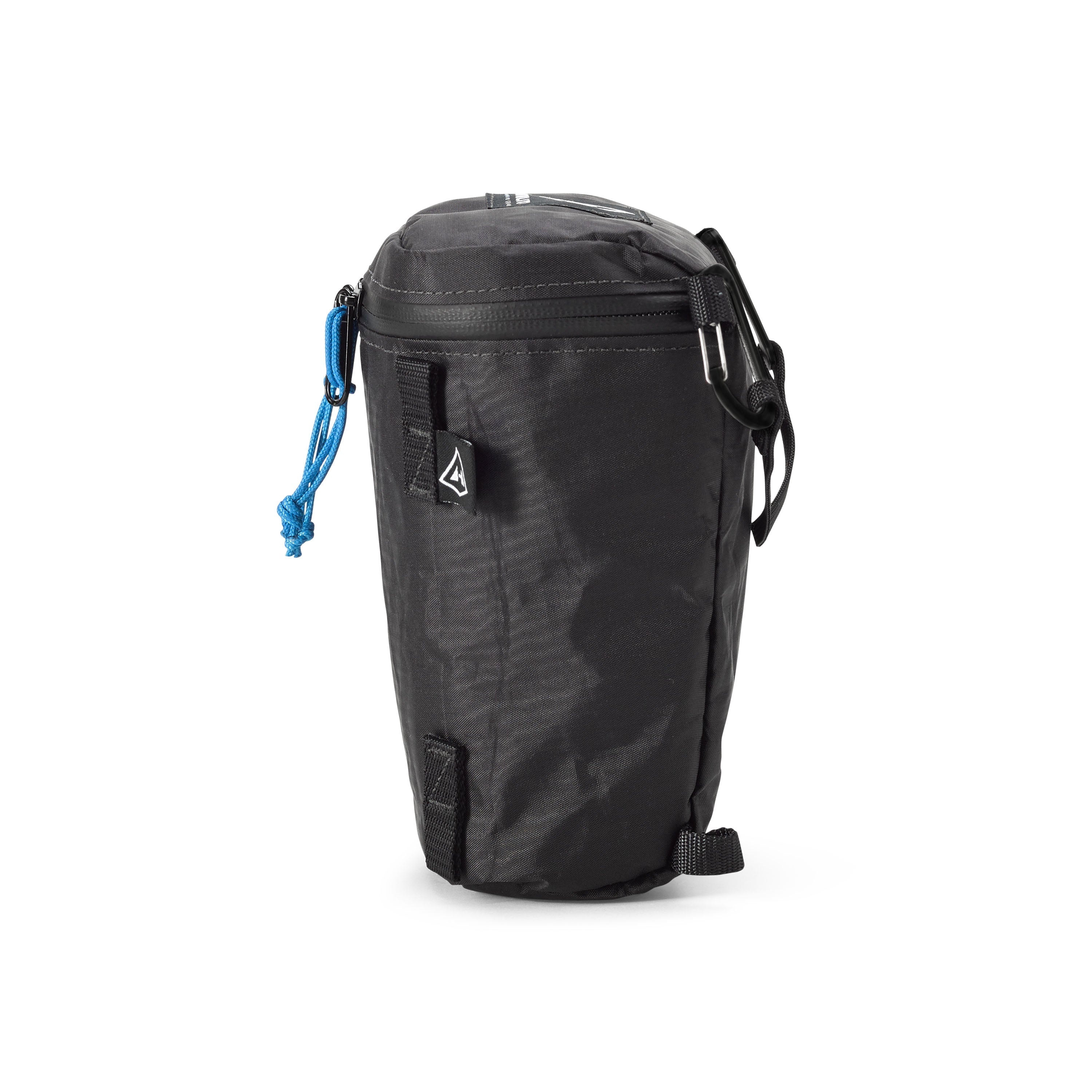 Side view of the Hyperlite Mountain Gear in Black / Large