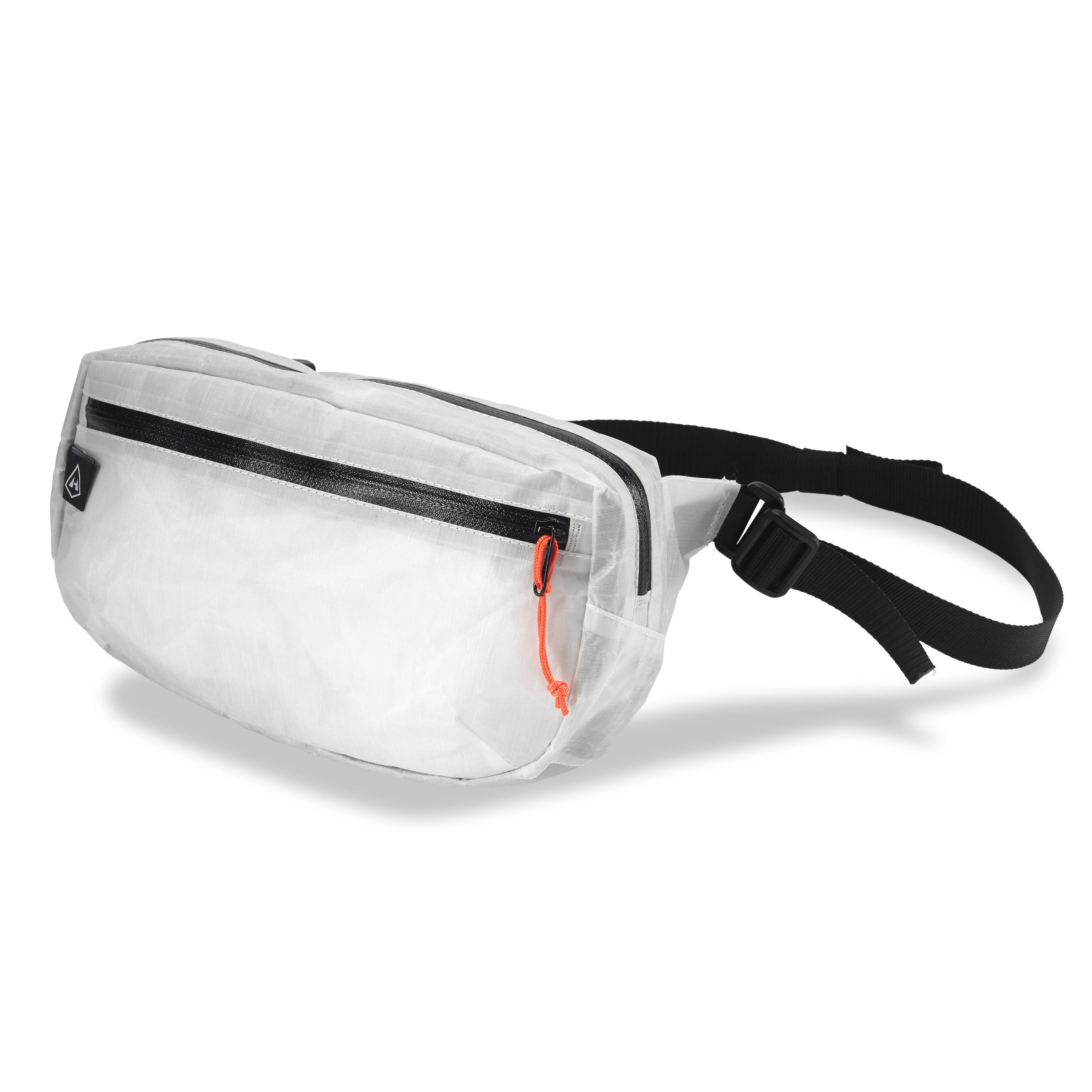 Front view of Hyperlite Mountain Gear's Versa in White