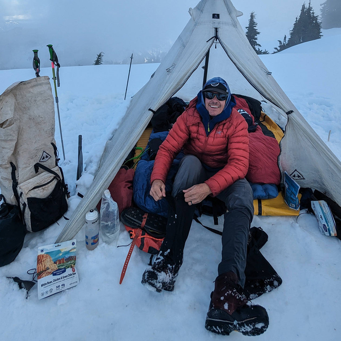 Ultralight Outdoor Gear Gift Guide: Dyneema Backpacks & Gifts