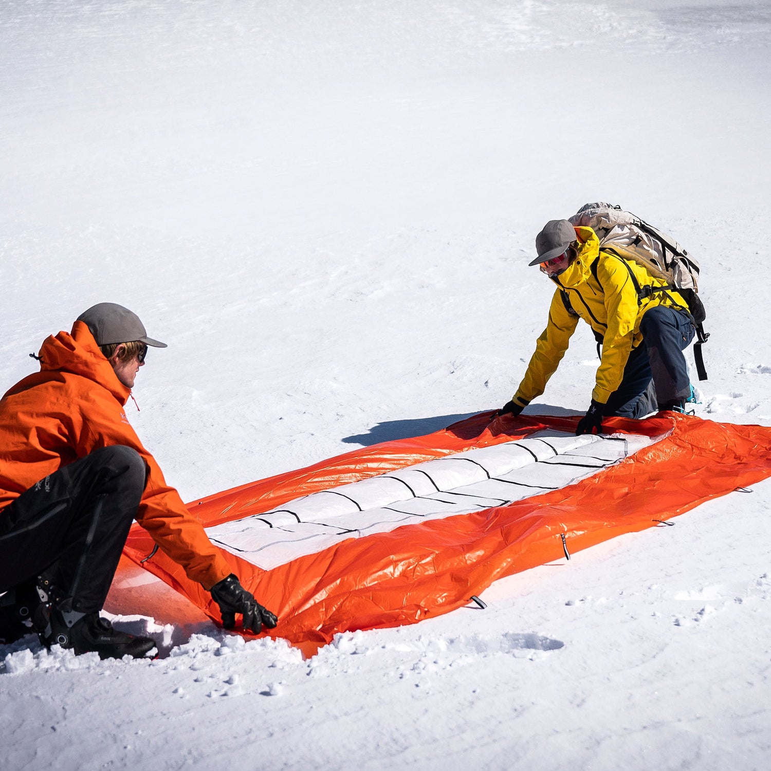 The Hyperlite Mountain Gear Ski Rescue Tarp
