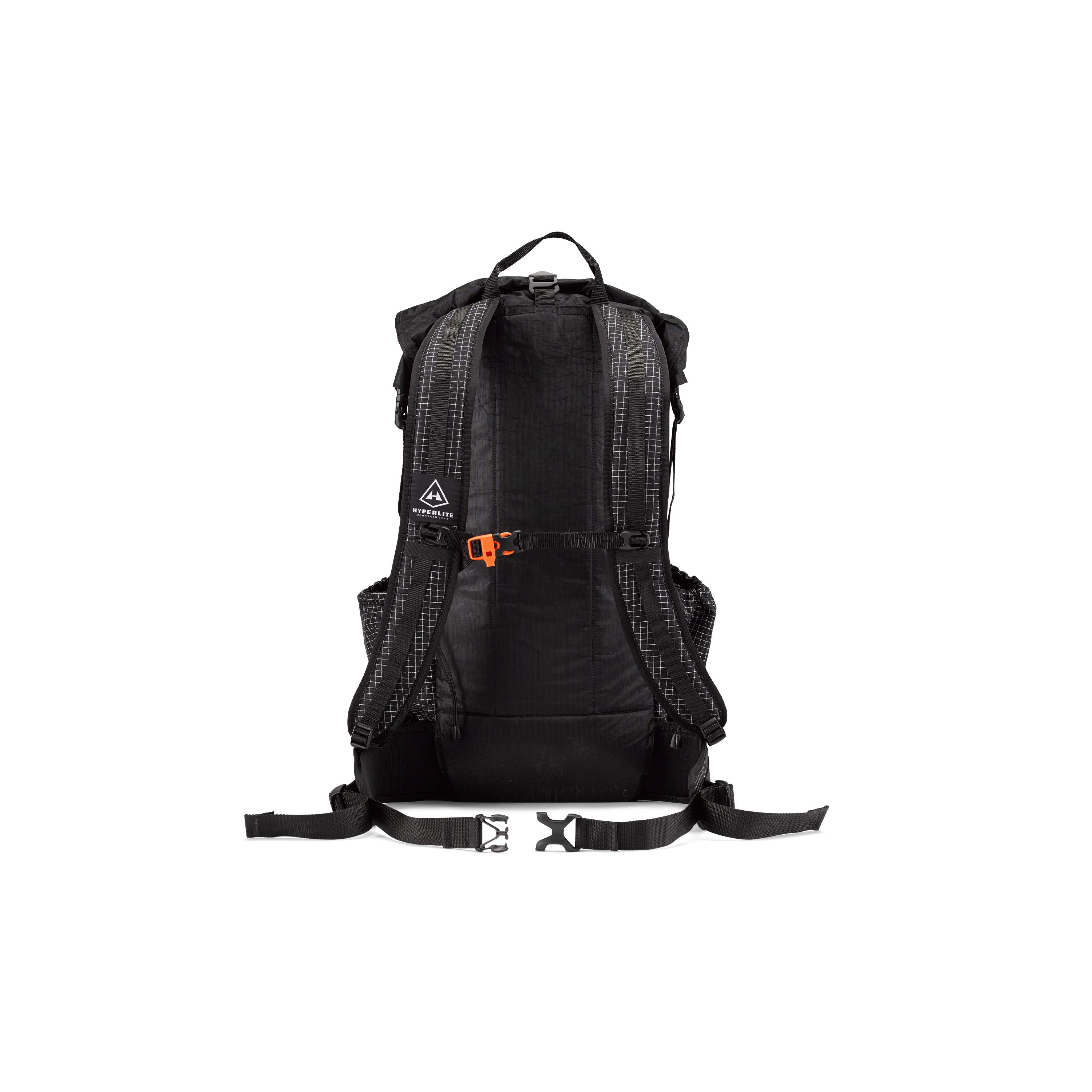 Rear view of the Hyperlite Mountain Gear Elevate 22 in Black