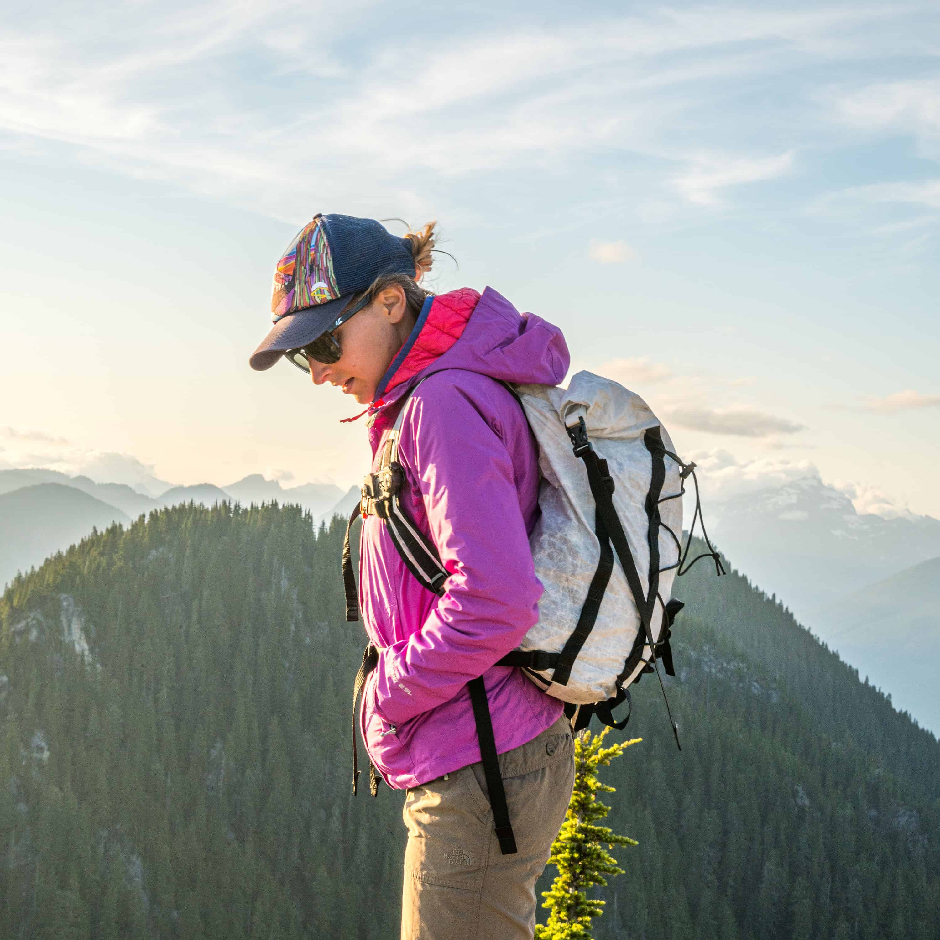 Hyperlite Mountain Gear Summit 30 | 30L Ultralight Hiking Backpack