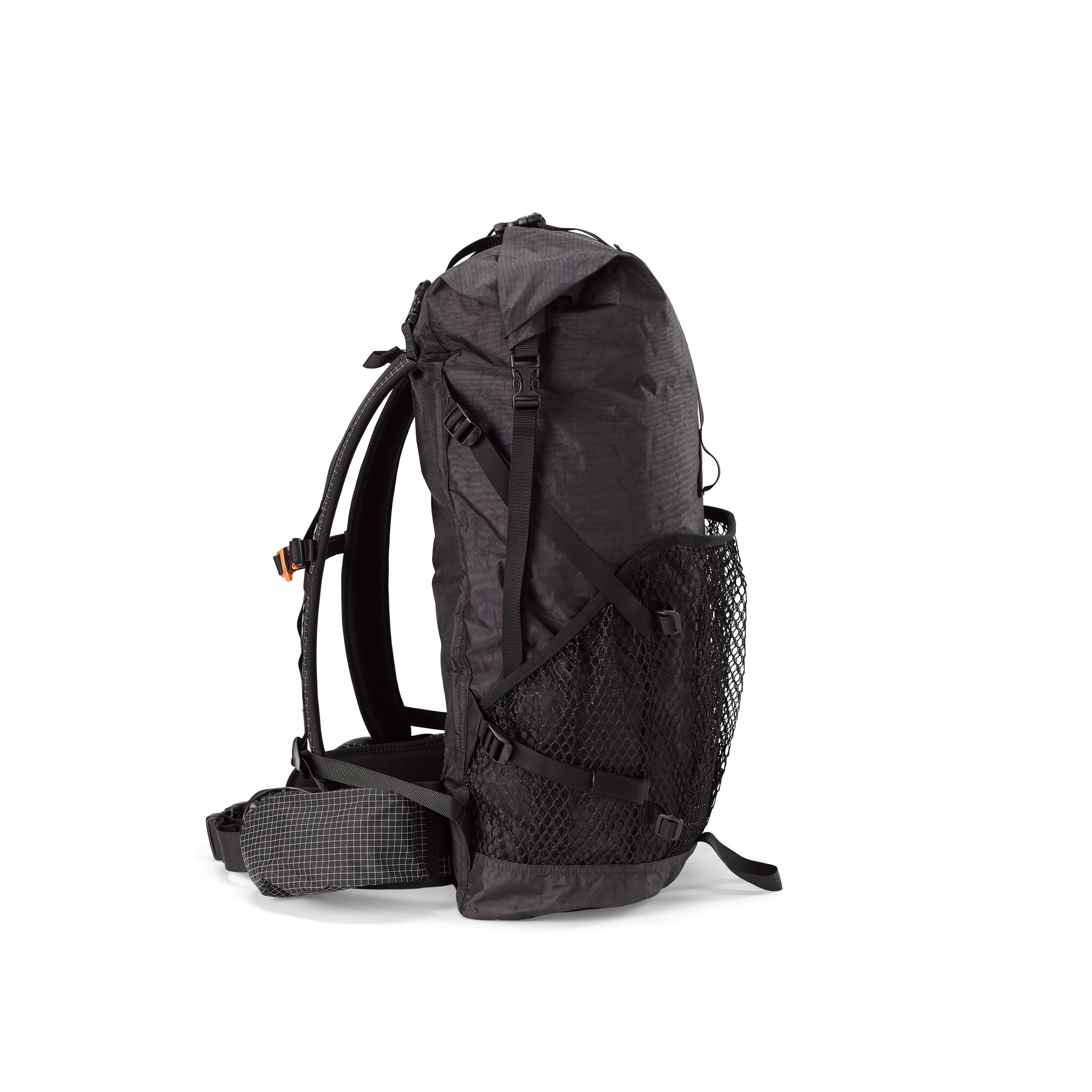 Right side view of Hyperlite Mountain Gear's Windrider 40 Pack in Black