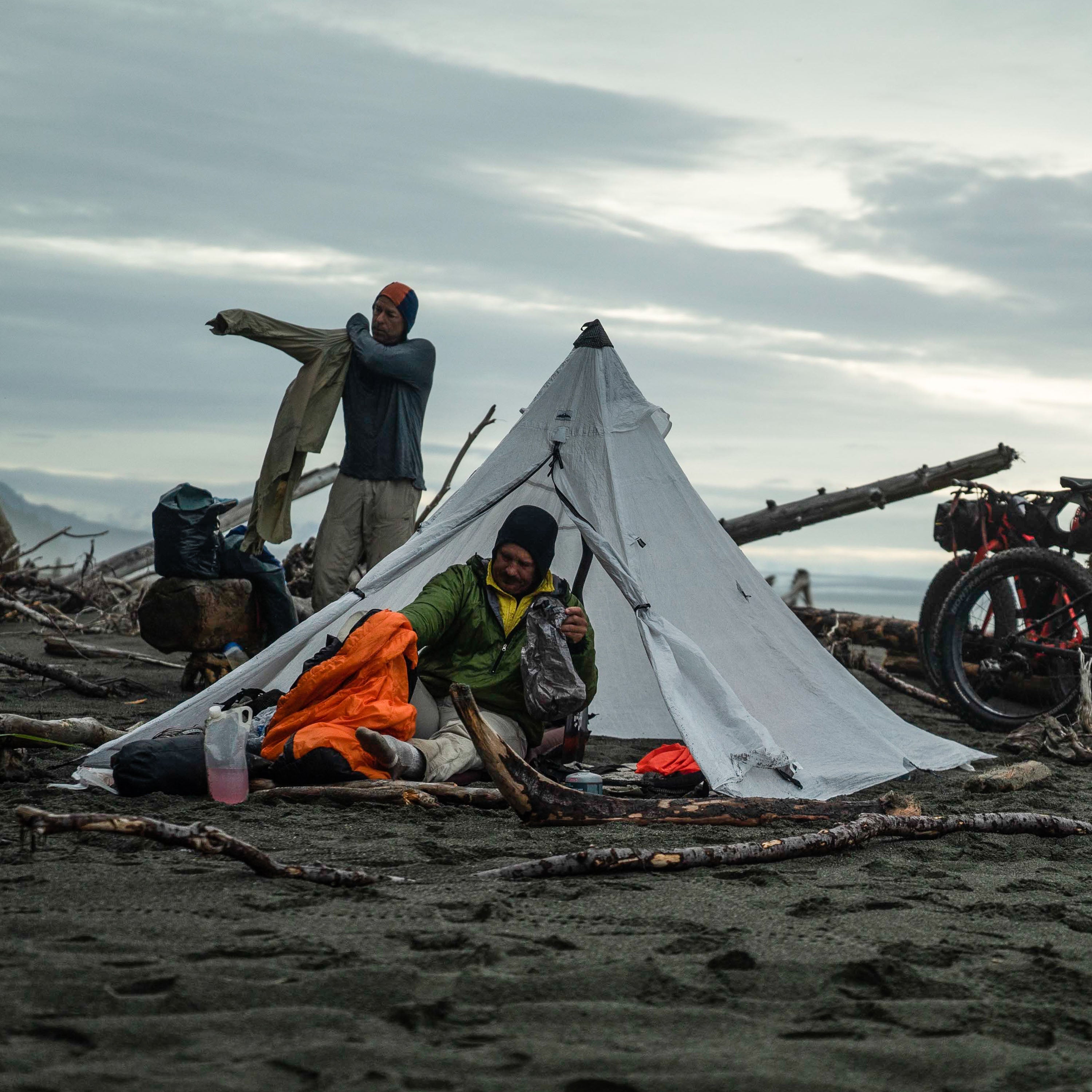 Lifestyle shot of Hyperlite Mountain Gear's UltaMid 2 Ultralight Pyramid Tent